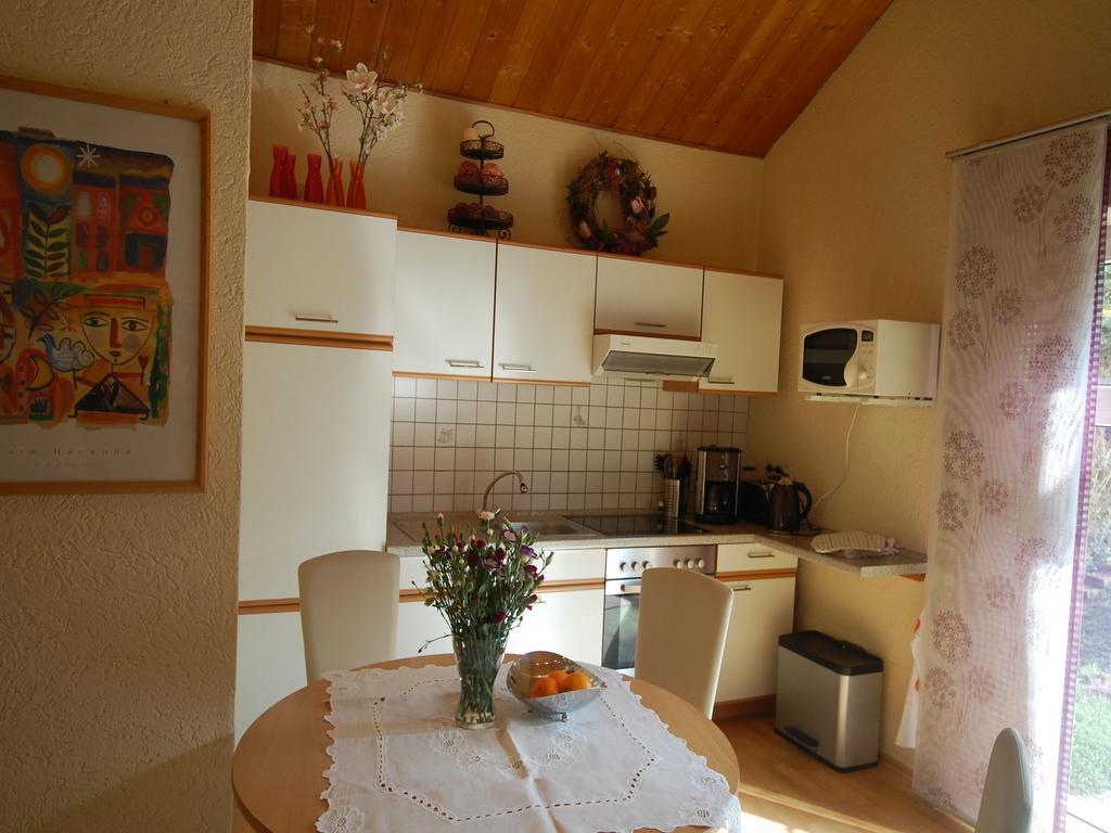 Land Und Leute Apartment Фритцлар Екстериор снимка
