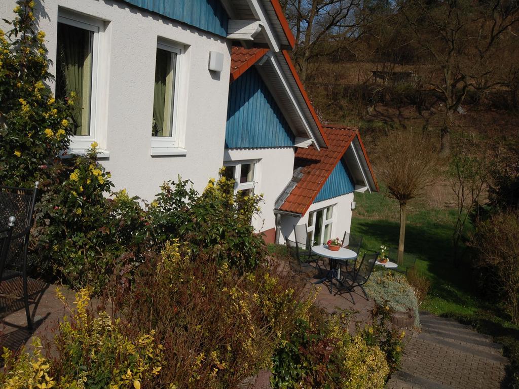 Land Und Leute Apartment Фритцлар Екстериор снимка