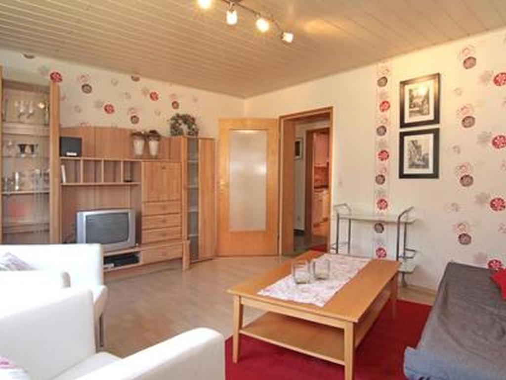 Land Und Leute Apartment Фритцлар Екстериор снимка